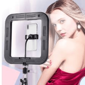 D35 Beauty Live LED Square Dimmable Lamp